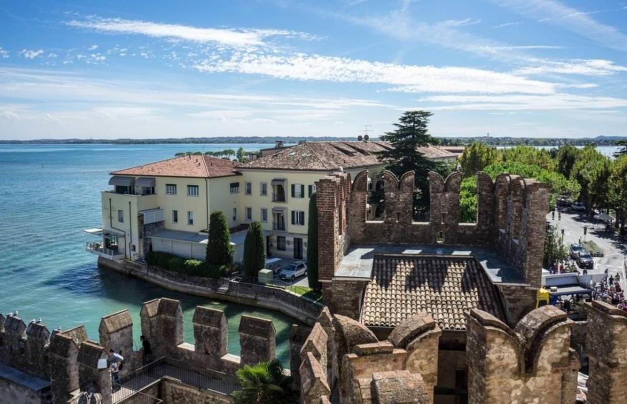 سيرمِيوني Perseo Apartment - 200M Dal Lago Di Garda المظهر الخارجي الصورة