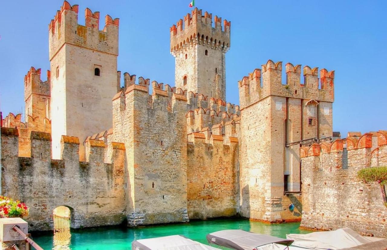 سيرمِيوني Perseo Apartment - 200M Dal Lago Di Garda المظهر الخارجي الصورة