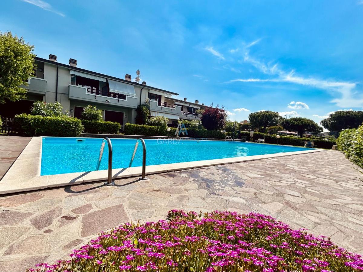 سيرمِيوني Perseo Apartment - 200M Dal Lago Di Garda المظهر الخارجي الصورة